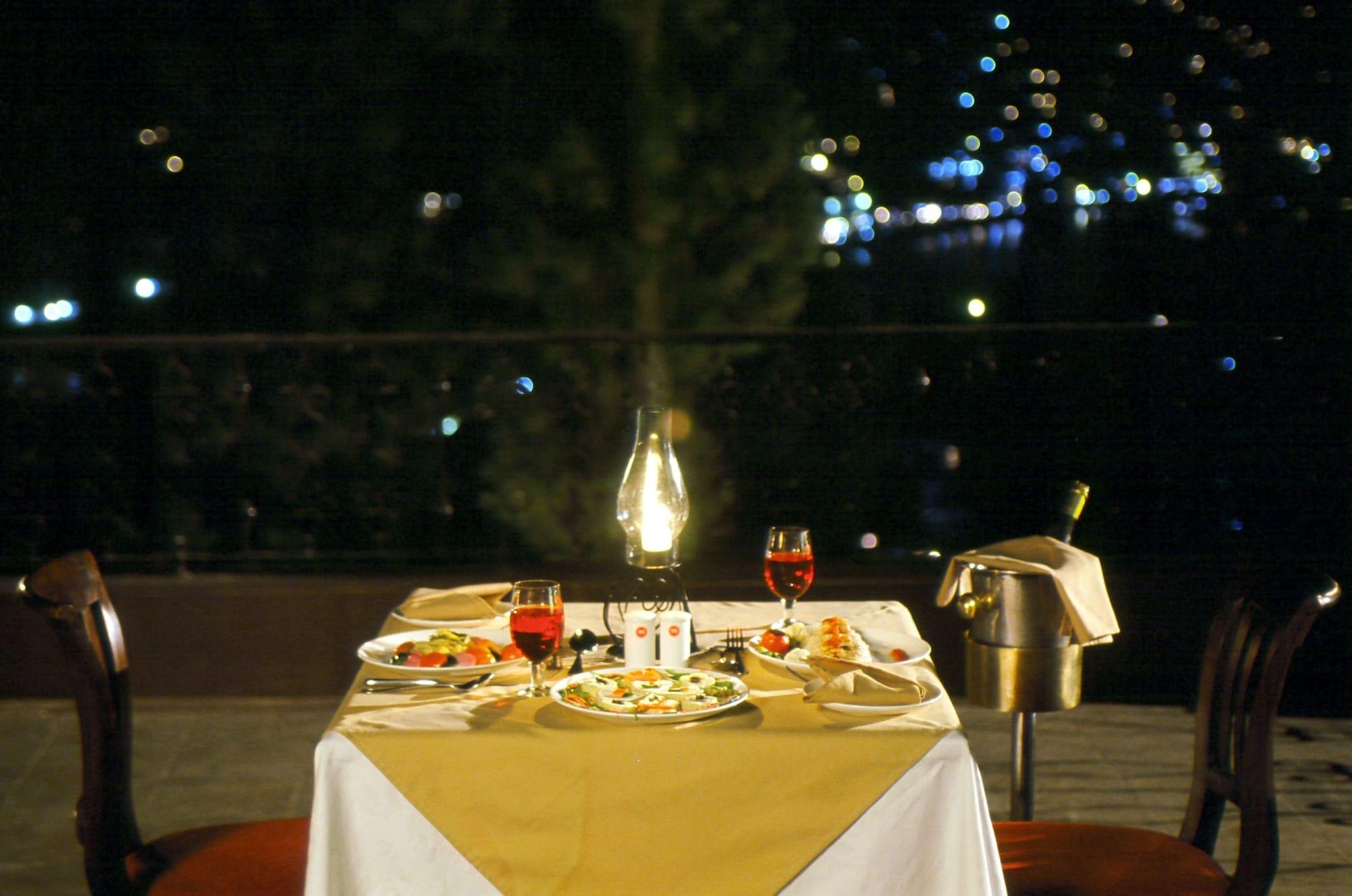 The Manu Maharani Hotel Nainital Bagian luar foto