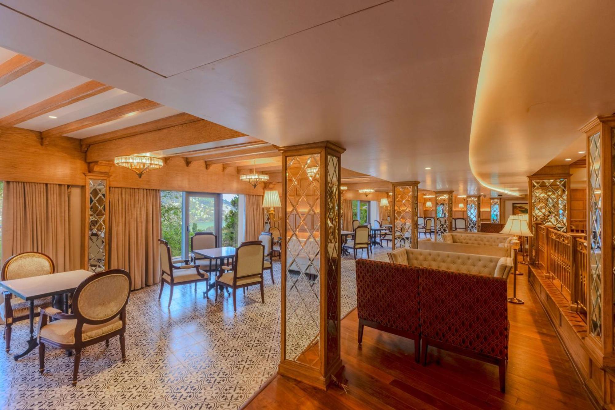 The Manu Maharani Hotel Nainital Bagian luar foto