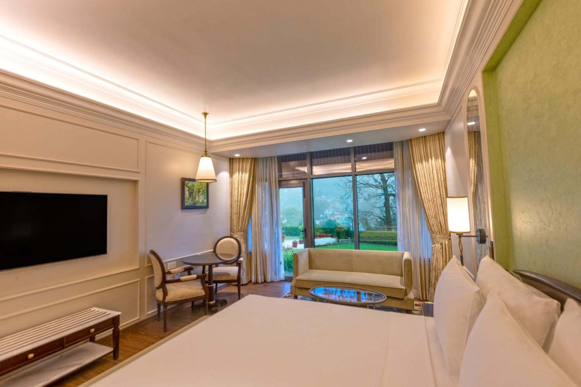 The Manu Maharani Hotel Nainital Bagian luar foto