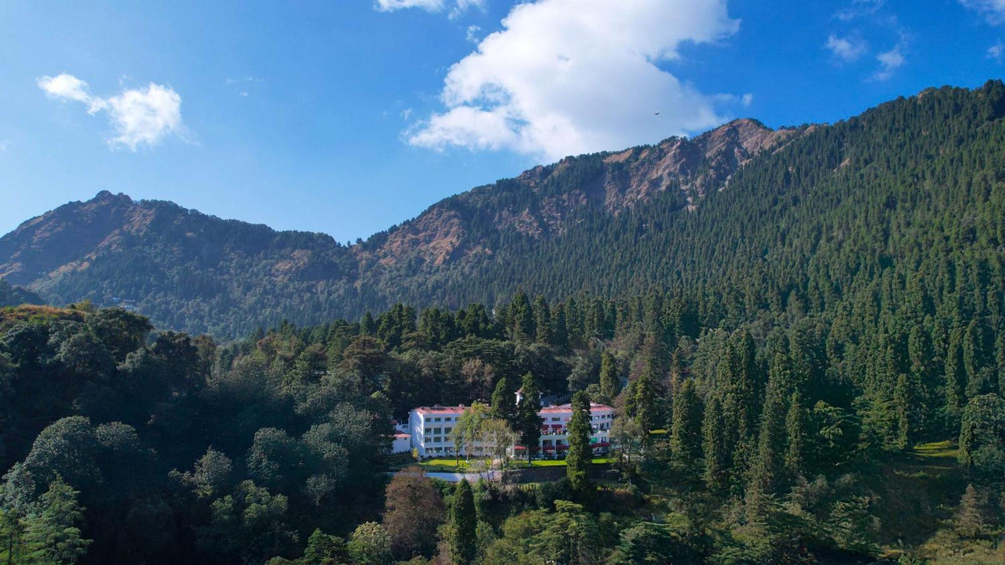 The Manu Maharani Hotel Nainital Bagian luar foto