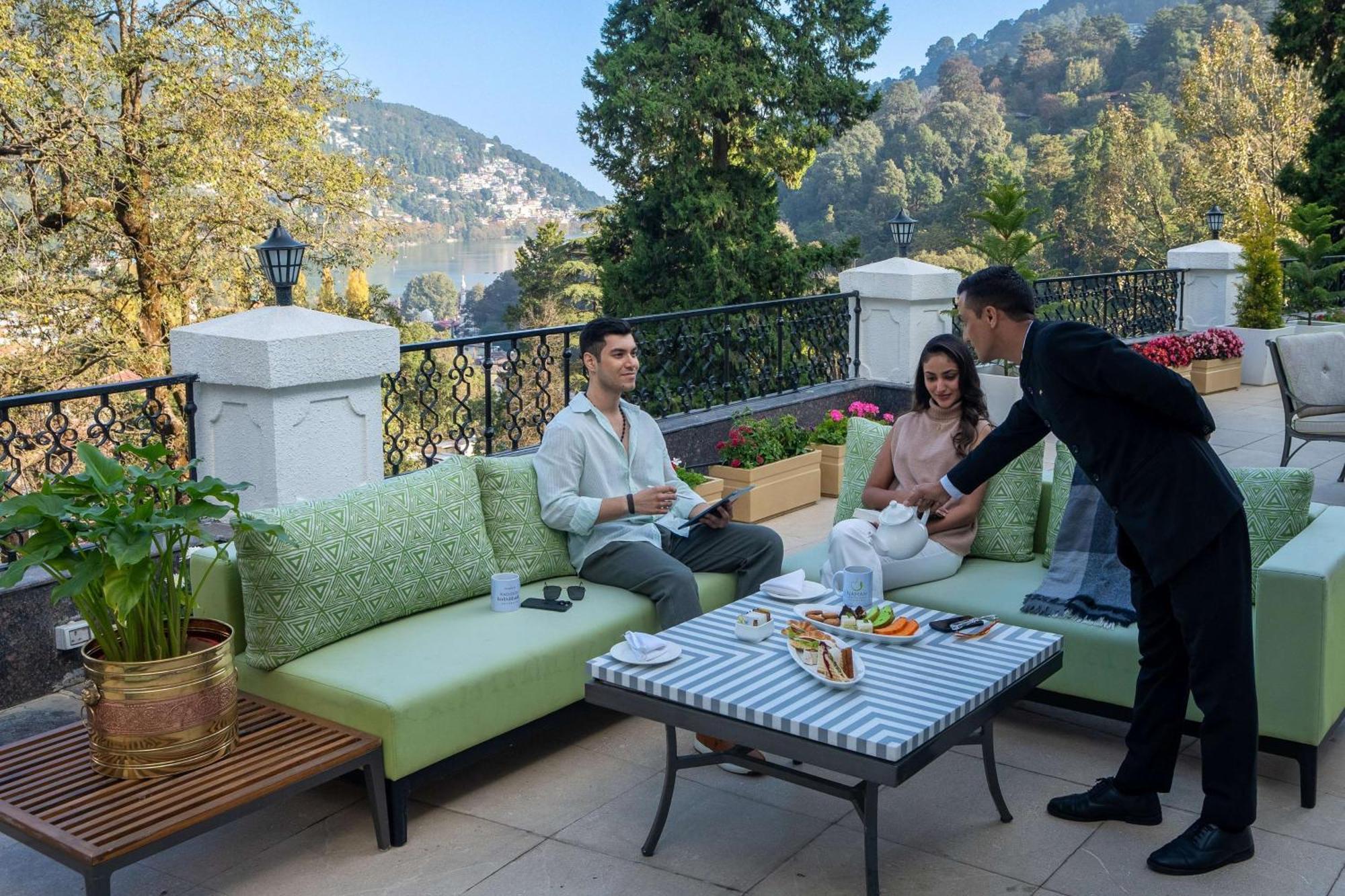 The Manu Maharani Hotel Nainital Bagian luar foto