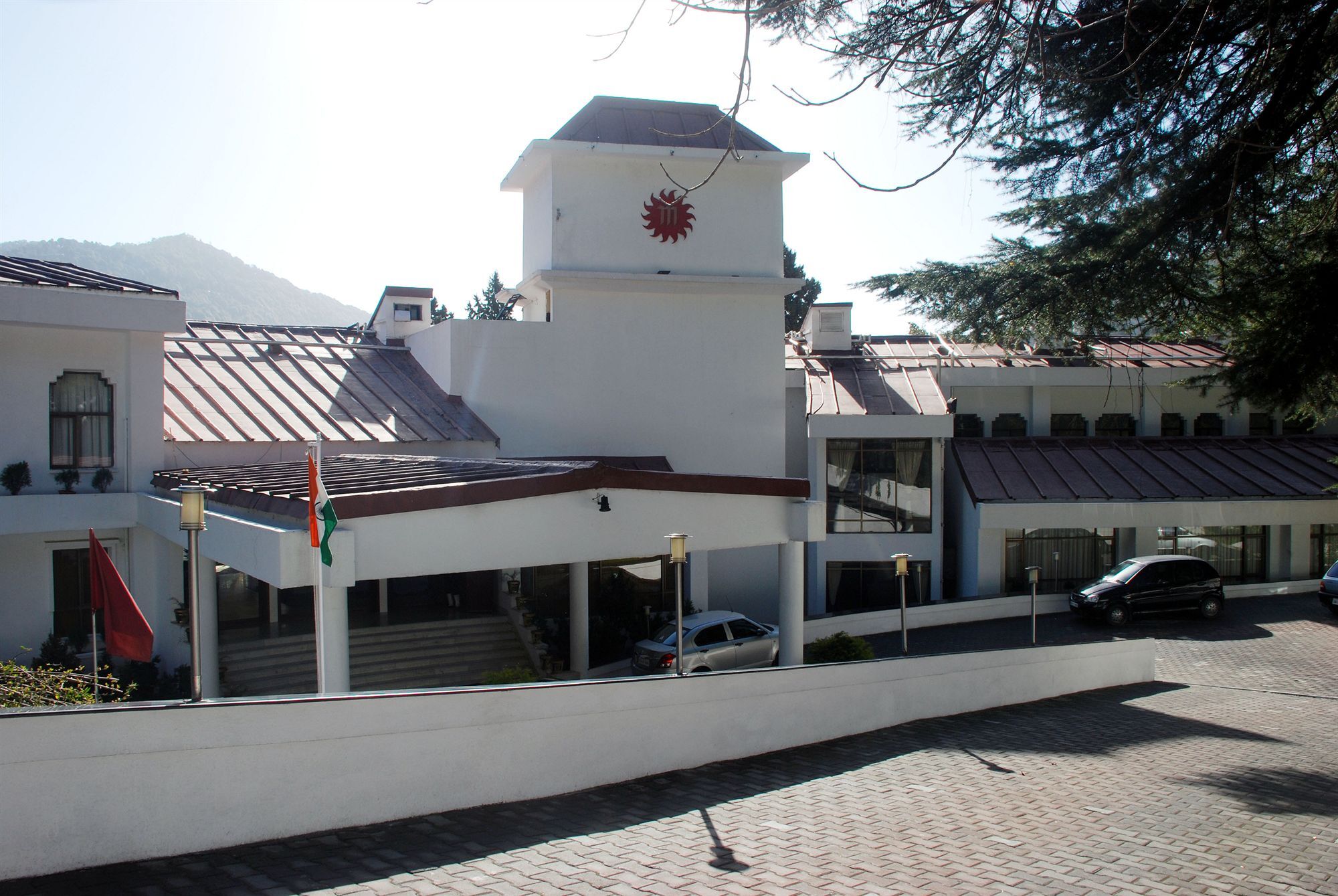 The Manu Maharani Hotel Nainital Bagian luar foto